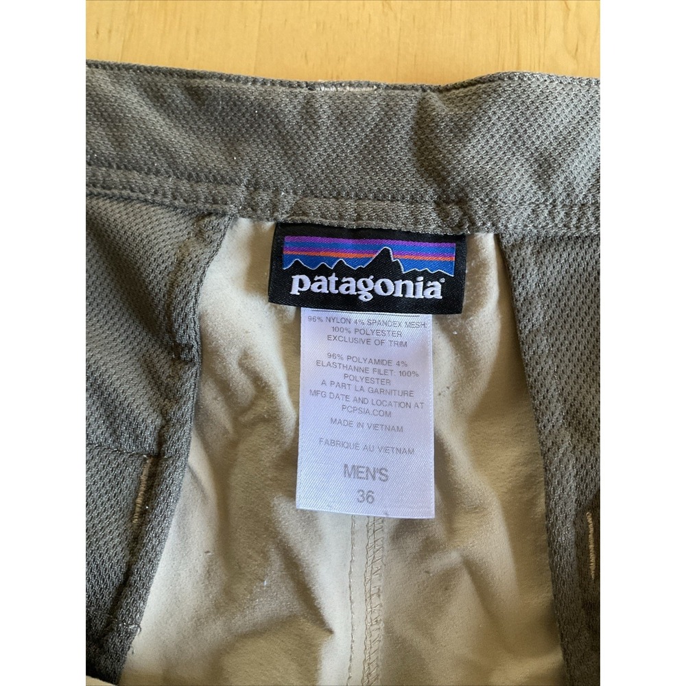 Patagonia Hiking Khaki Tan Lightweight 5 Outdoor Shorts Mens 36 Flaw - Picture 5 of 9